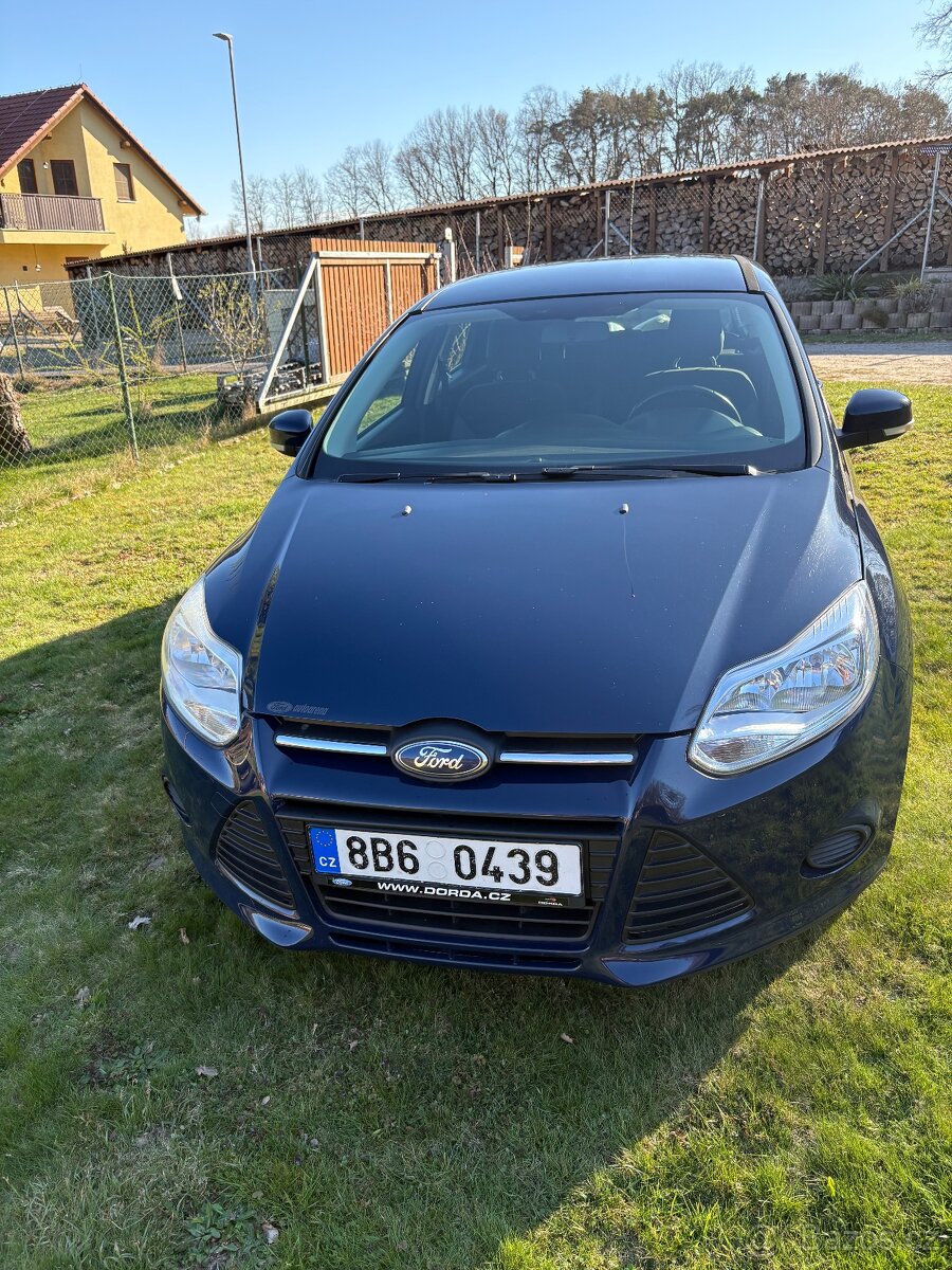 Focus kombi 1,6 i - 2