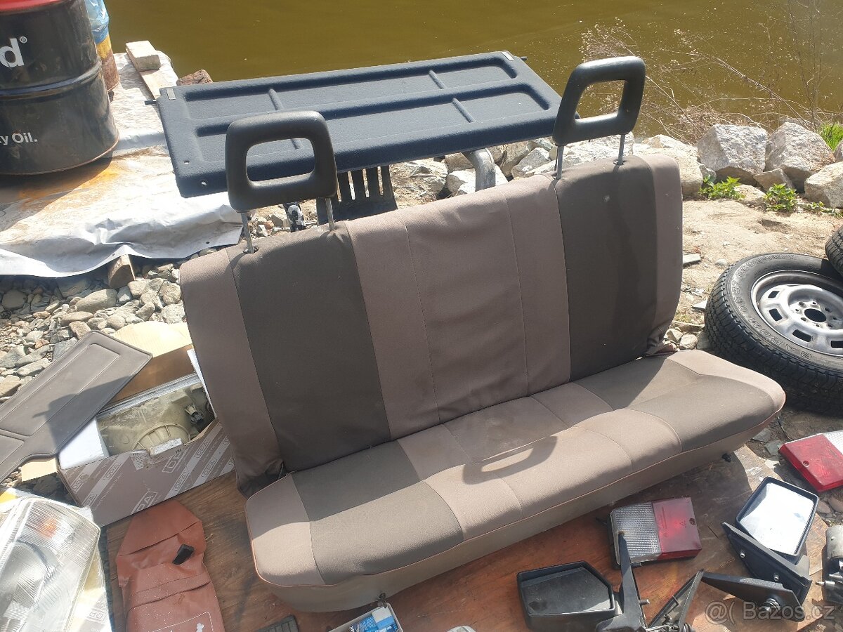 Favorit - 1. Generace typ 781 - 2