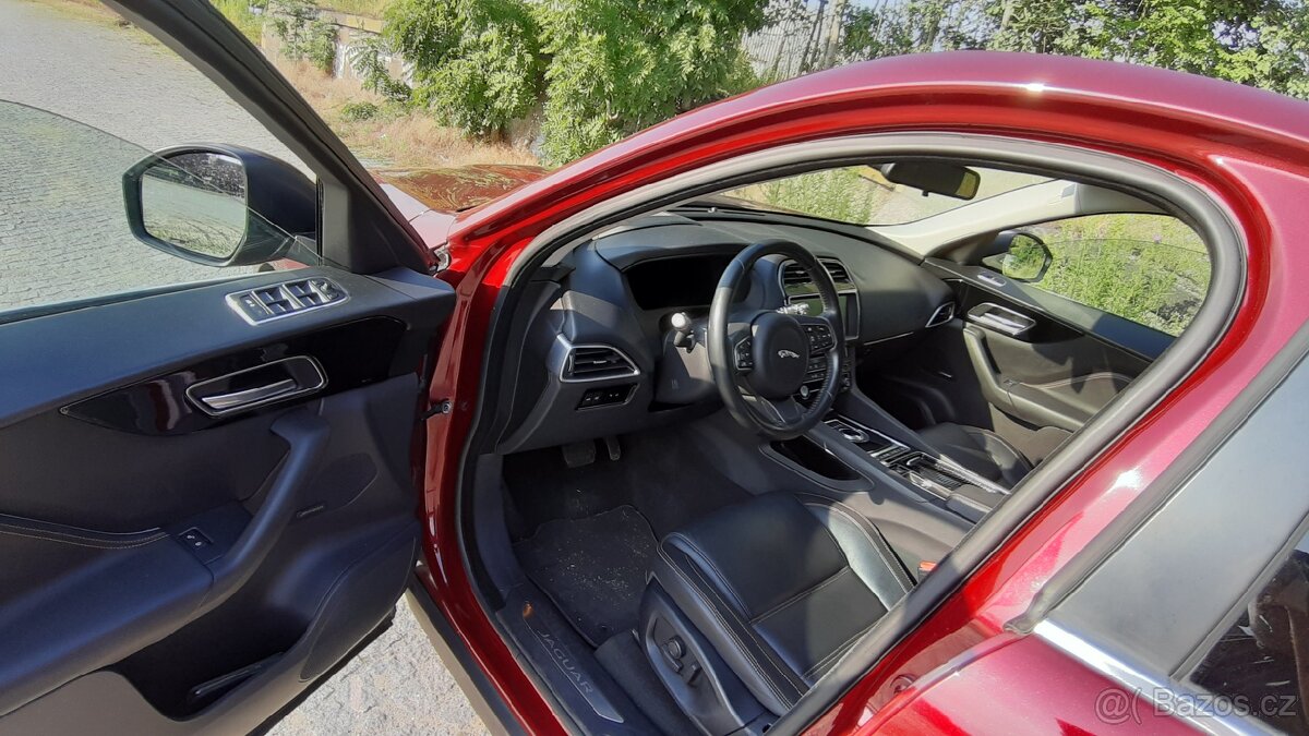 Jaguar F-Pace 2,0D AWD automat - 2
