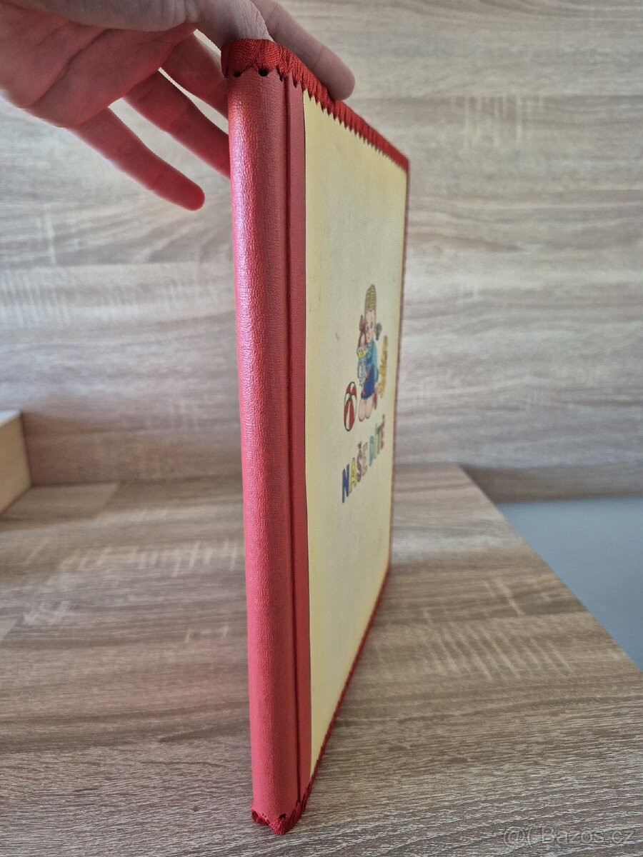 Staré fotoalbum naše dítě - 2