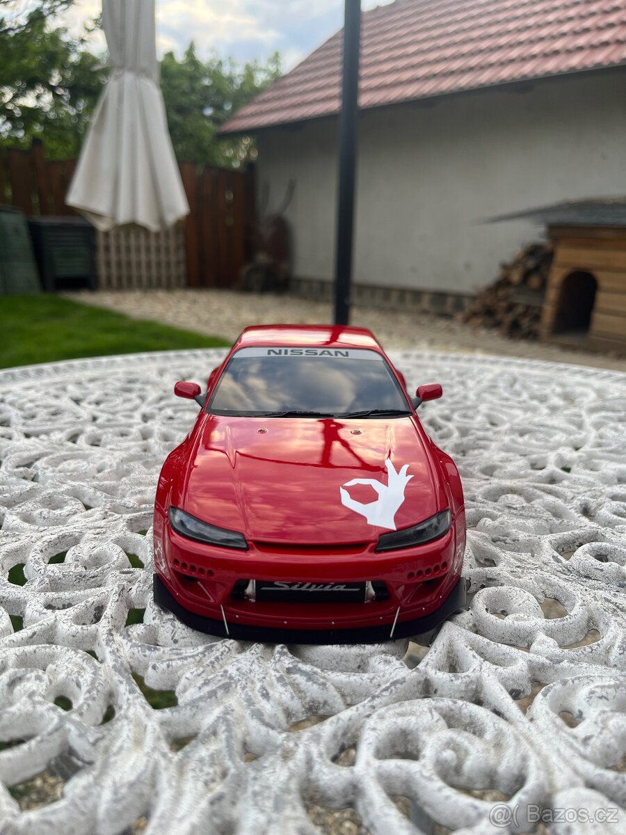 Rocket Bunny Nissan Silvia S15 Nissan Red 2014 - 2