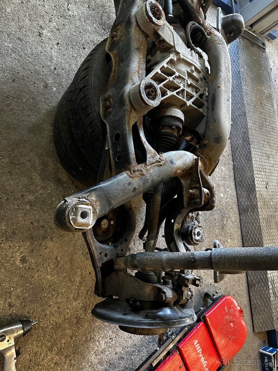 Zadní náprava Octavia 2 4x4 - 2