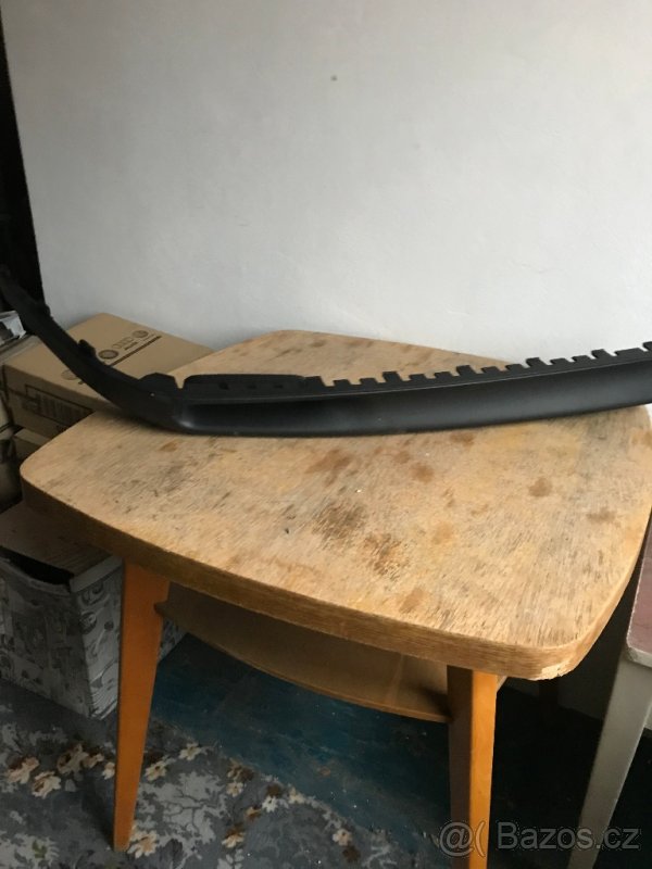 seat lišta mřížka spojler plasty - 2