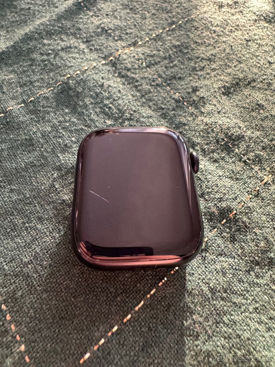 Apple Watch 8 45mm - 2