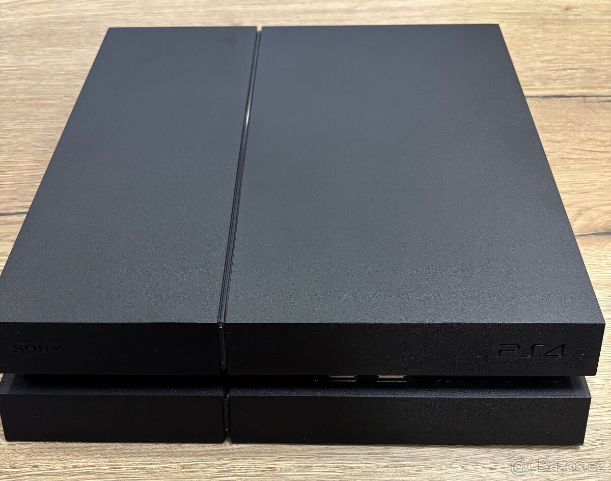 Sony PlayStation 4 500 GB + Hry - 2