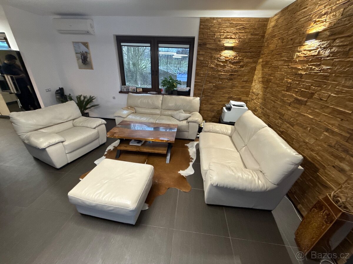 Sedací souprava 3+2+1+taburet. - 2