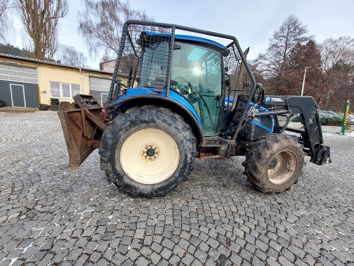 Traktor Hew Holland T4.95 - 2