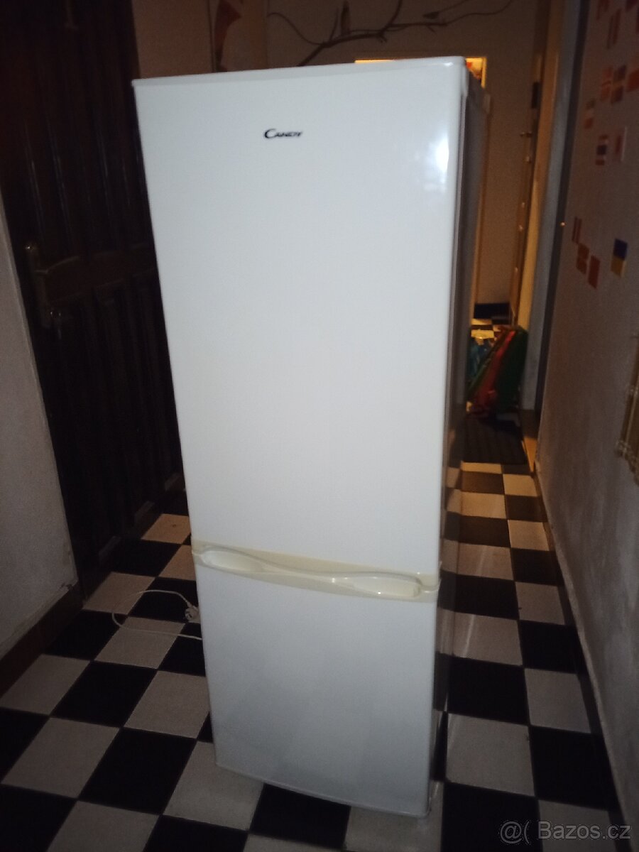 Lednice s mrazákem Candy - 2