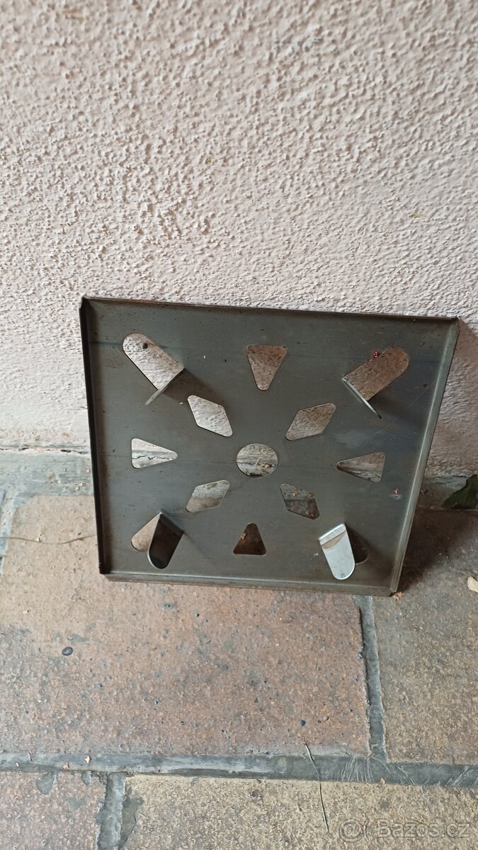 plechově větračky-krytky děr - 2