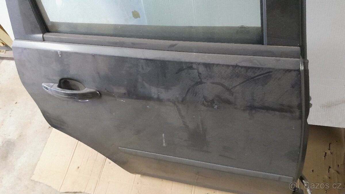 Prodám dveře PZ PP Ford C-Max 1 generace - 2