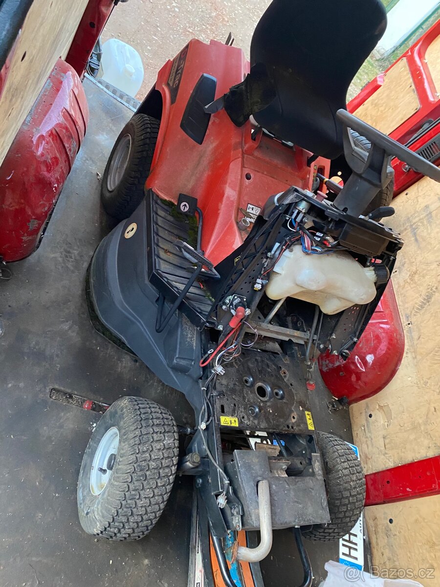Zahradní traktůrek/sekačka Dolmar - 2