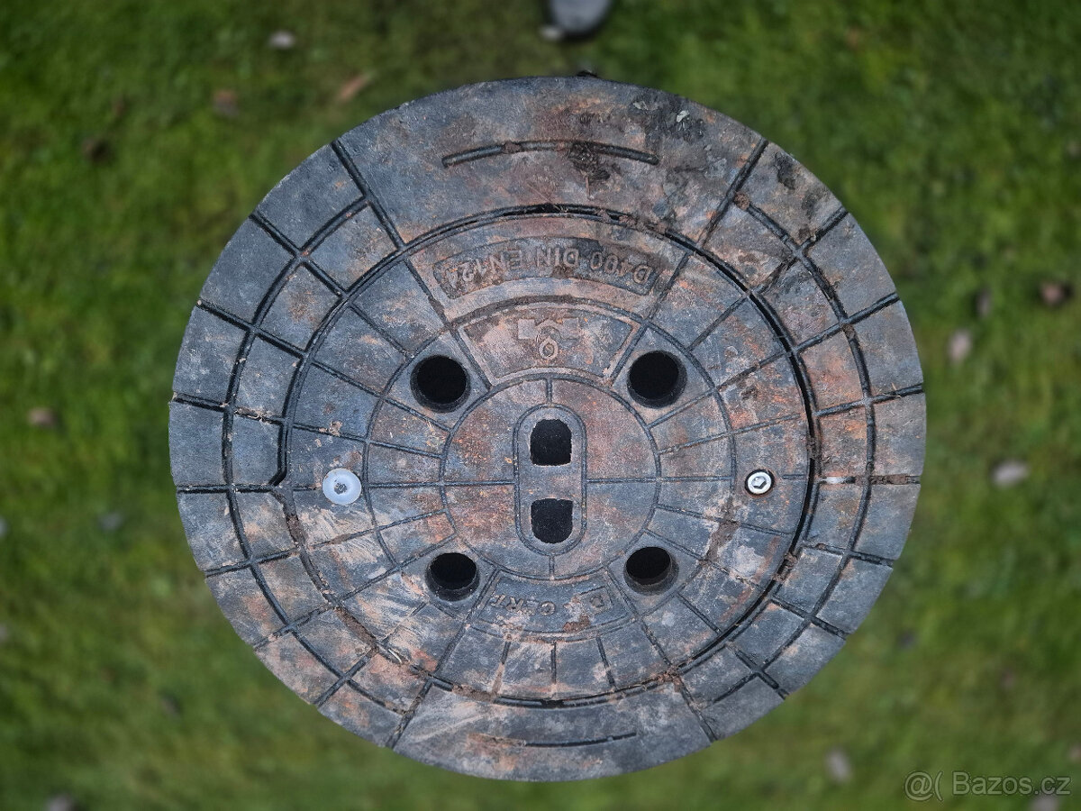 material stavební,kanalizace - 2