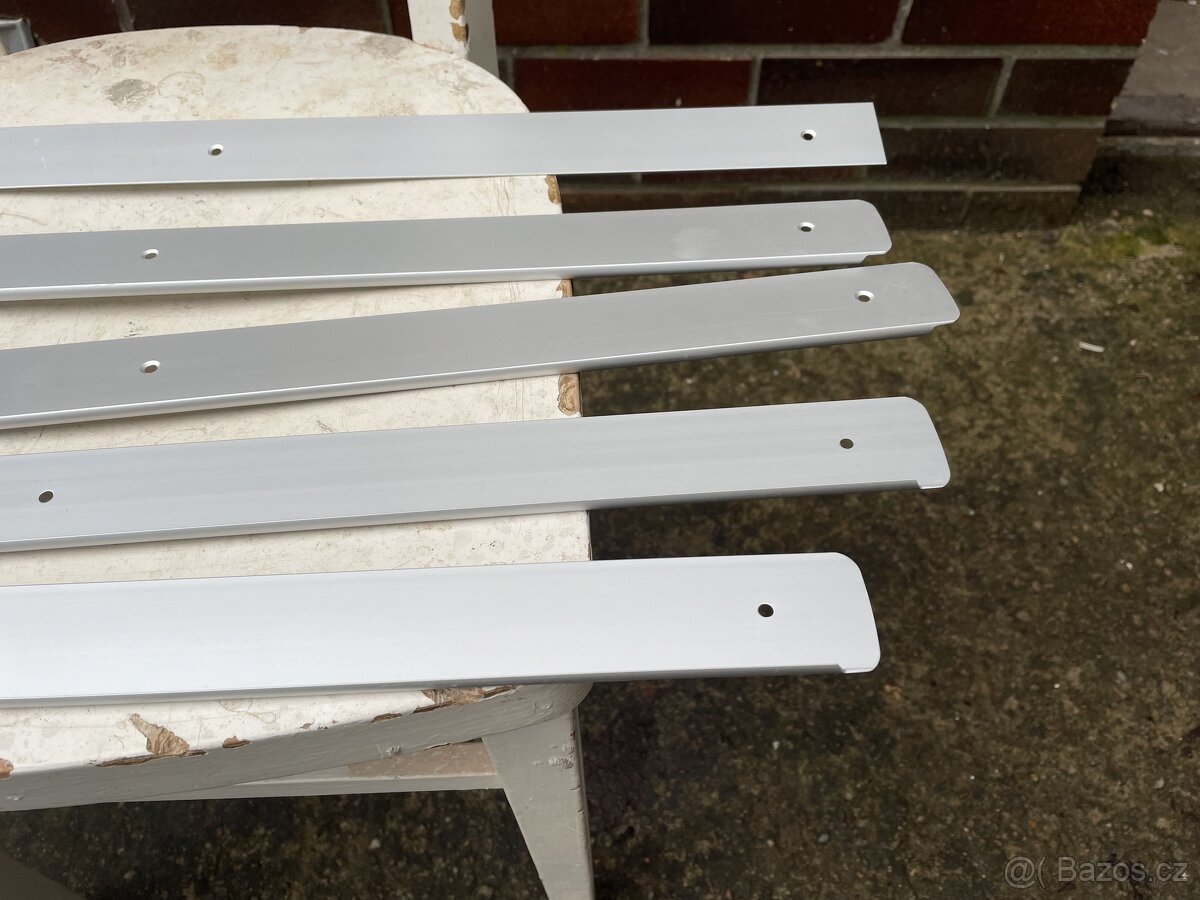boční lišty k pracovní desce - 2
