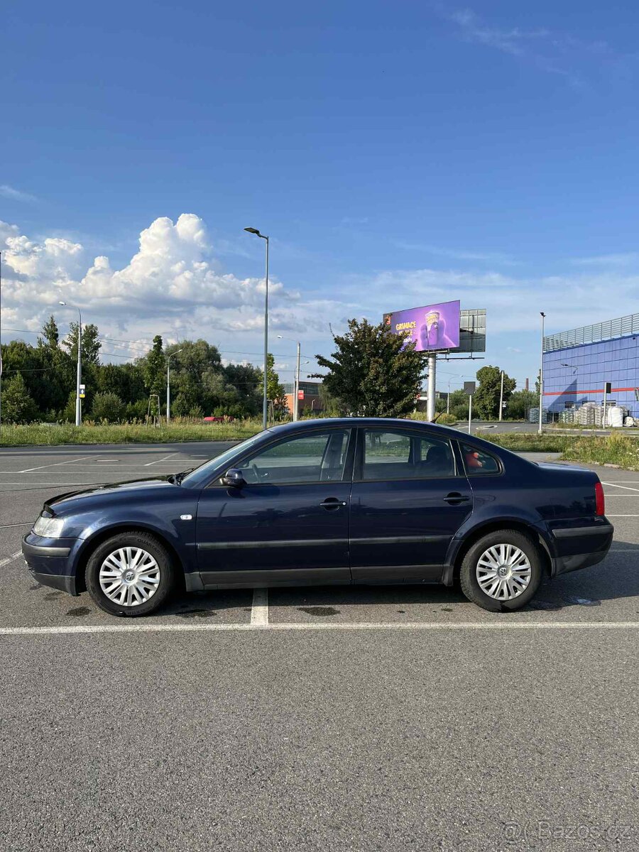 Prodám VW Passat 1.6 - 2