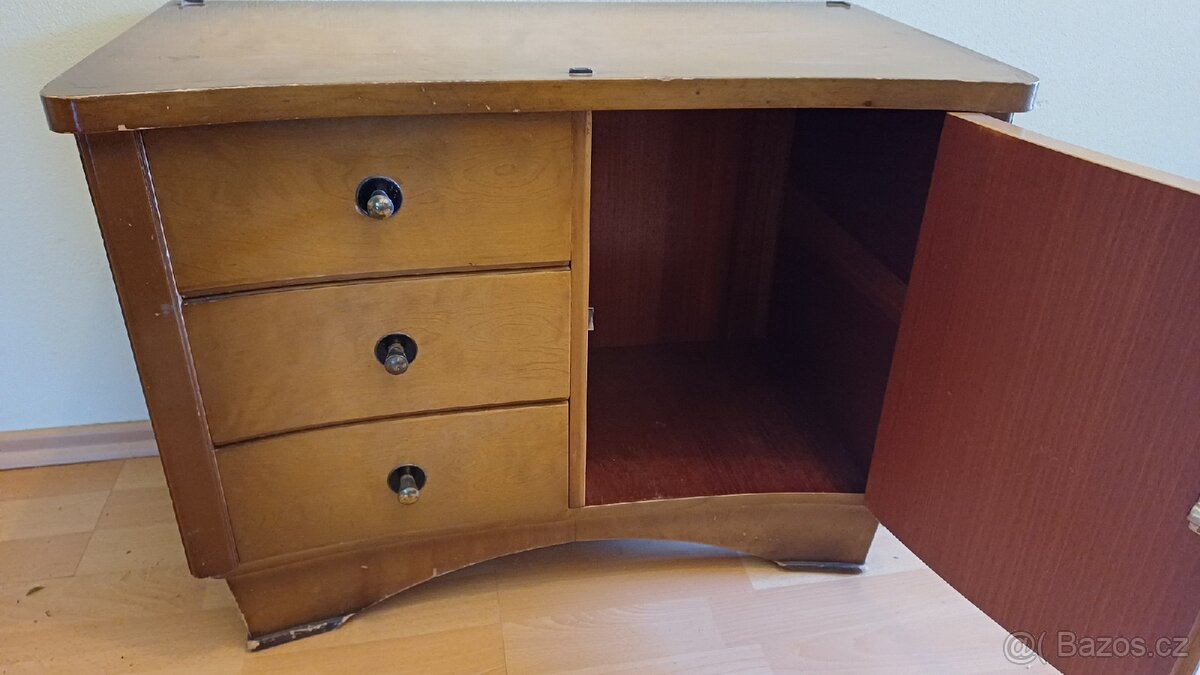Noční stolek - 2