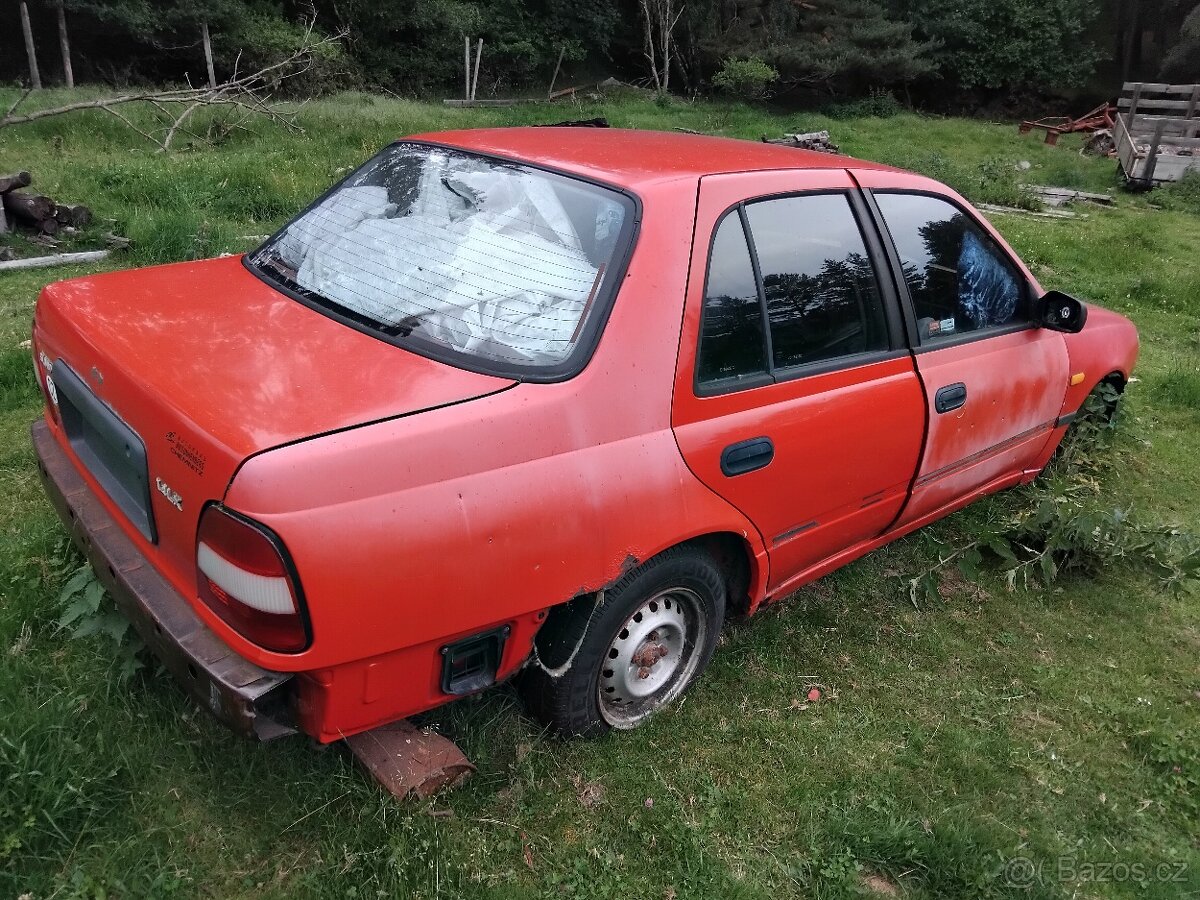 Nissan sunny - 2