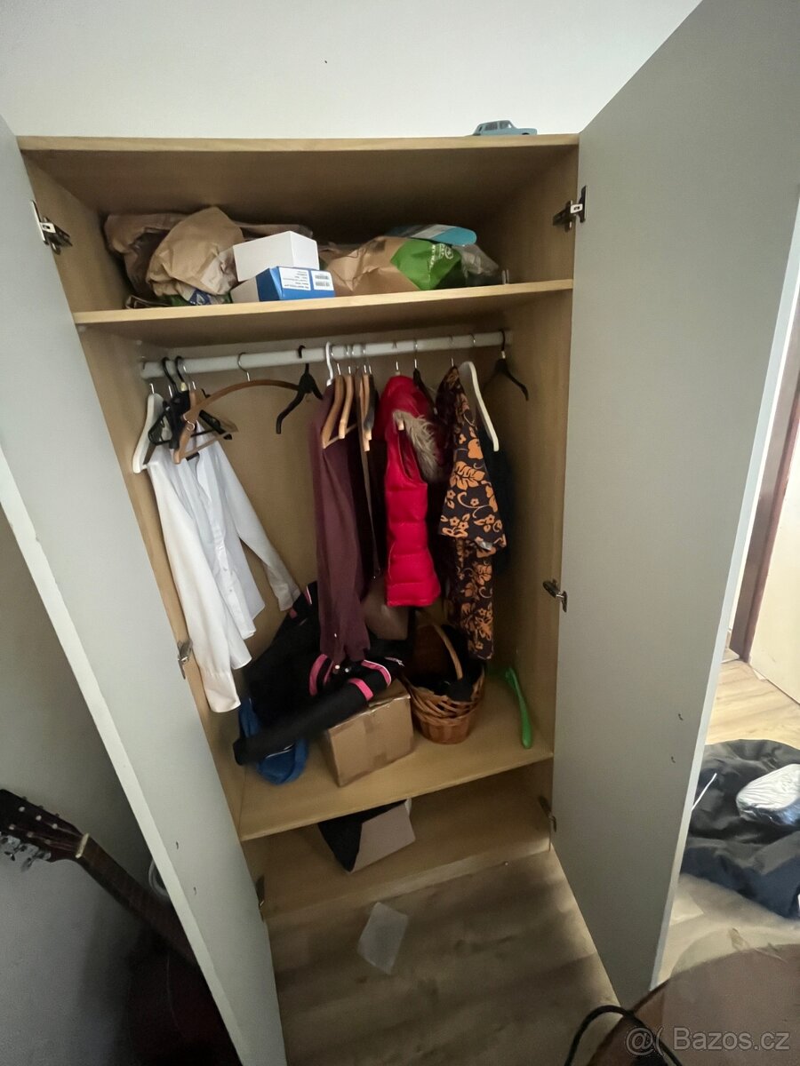 šatní skříň IKEA - 2