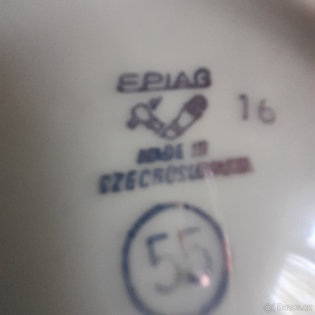 retro hrnečky ovoce - 2