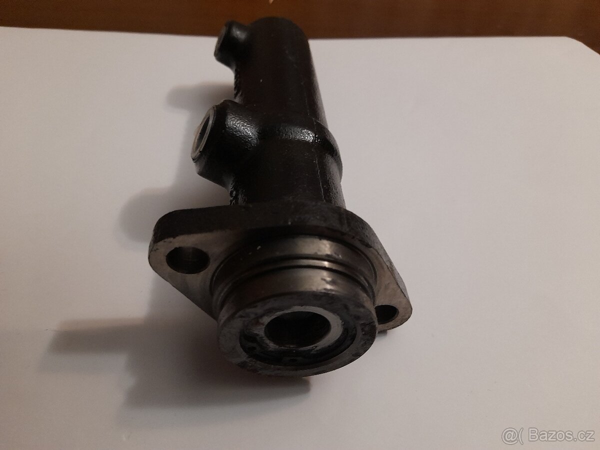 Nový brzdový válec BOSCH průměru 32 mm. - 2