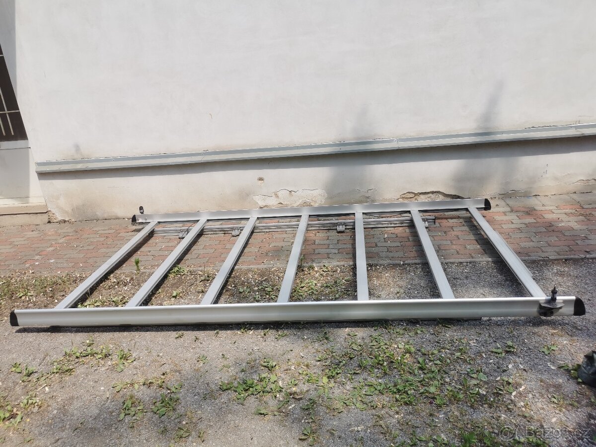 Střešní nosič - 2