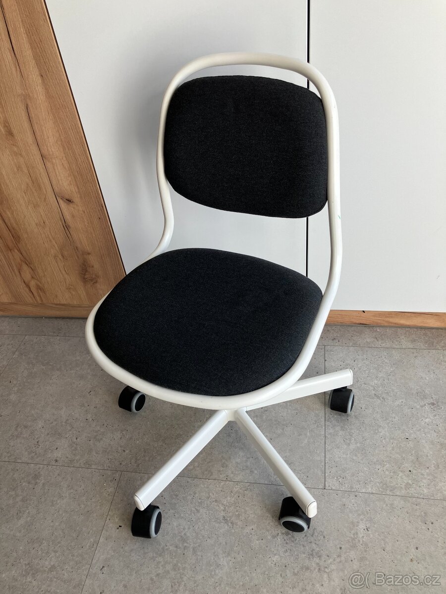 Dětská skříň (box) Ikea + židle Ikea - 2