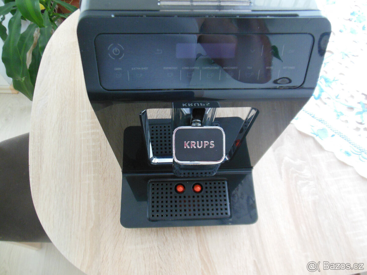 Krups Evidence EA890810 v záruce - 2