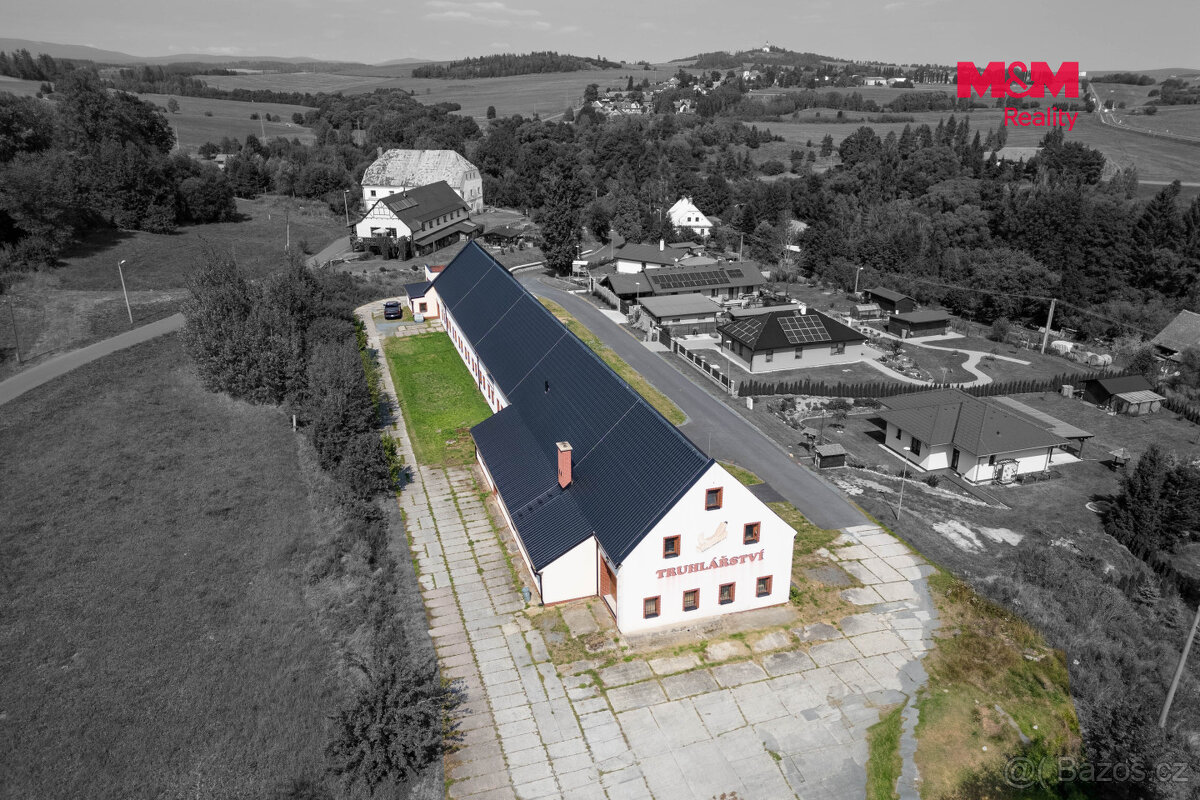 Prodej výrobního objektu, 2000 m², Valšov - 2