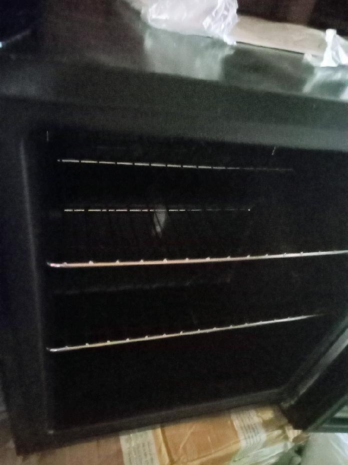 Nová lednička (chladící vitrina) Guzzanti - 2