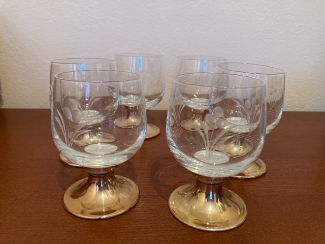 Skleničky s nožkou z alpaky - 2