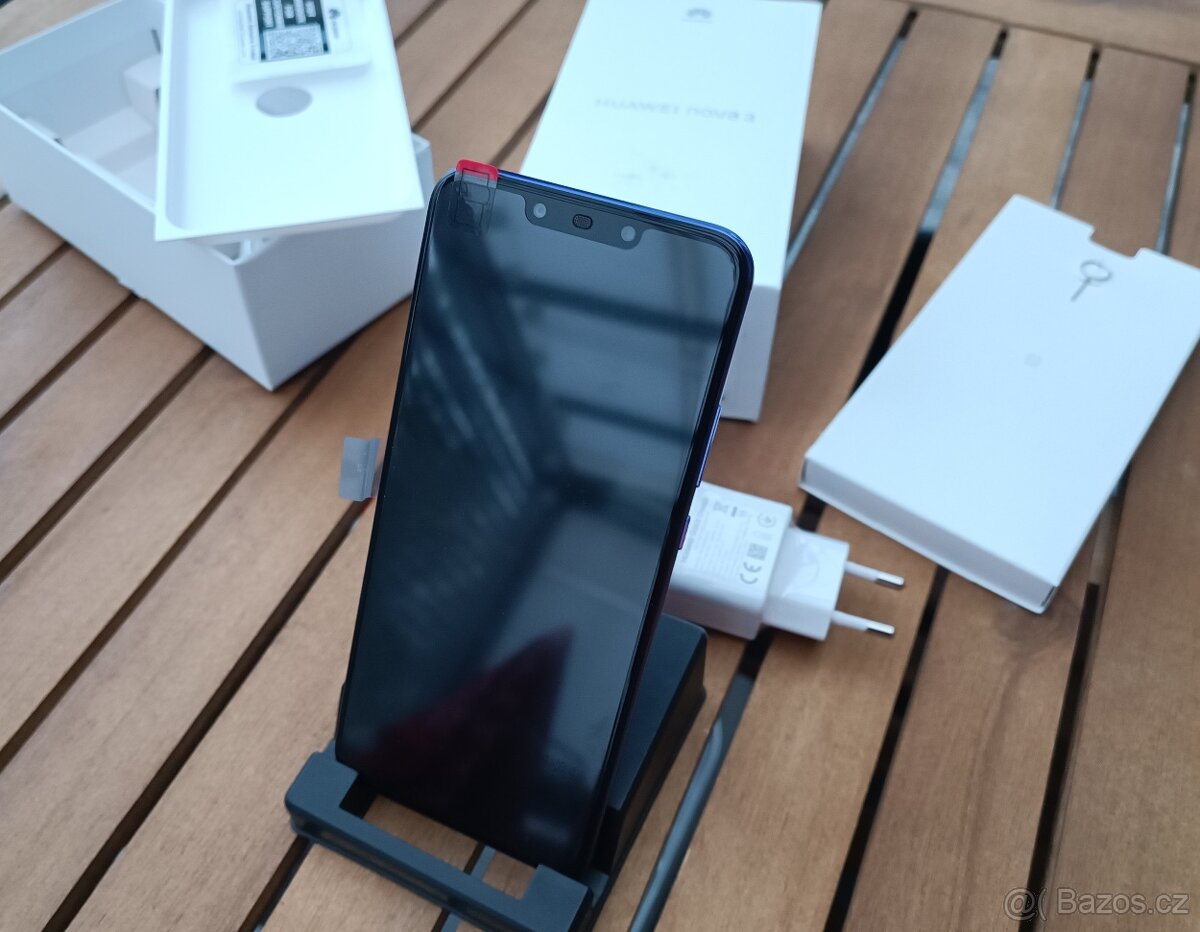 NOVÝ Mobilní telefon Huawei Nova 3i 4GB/128GB - nový - 2