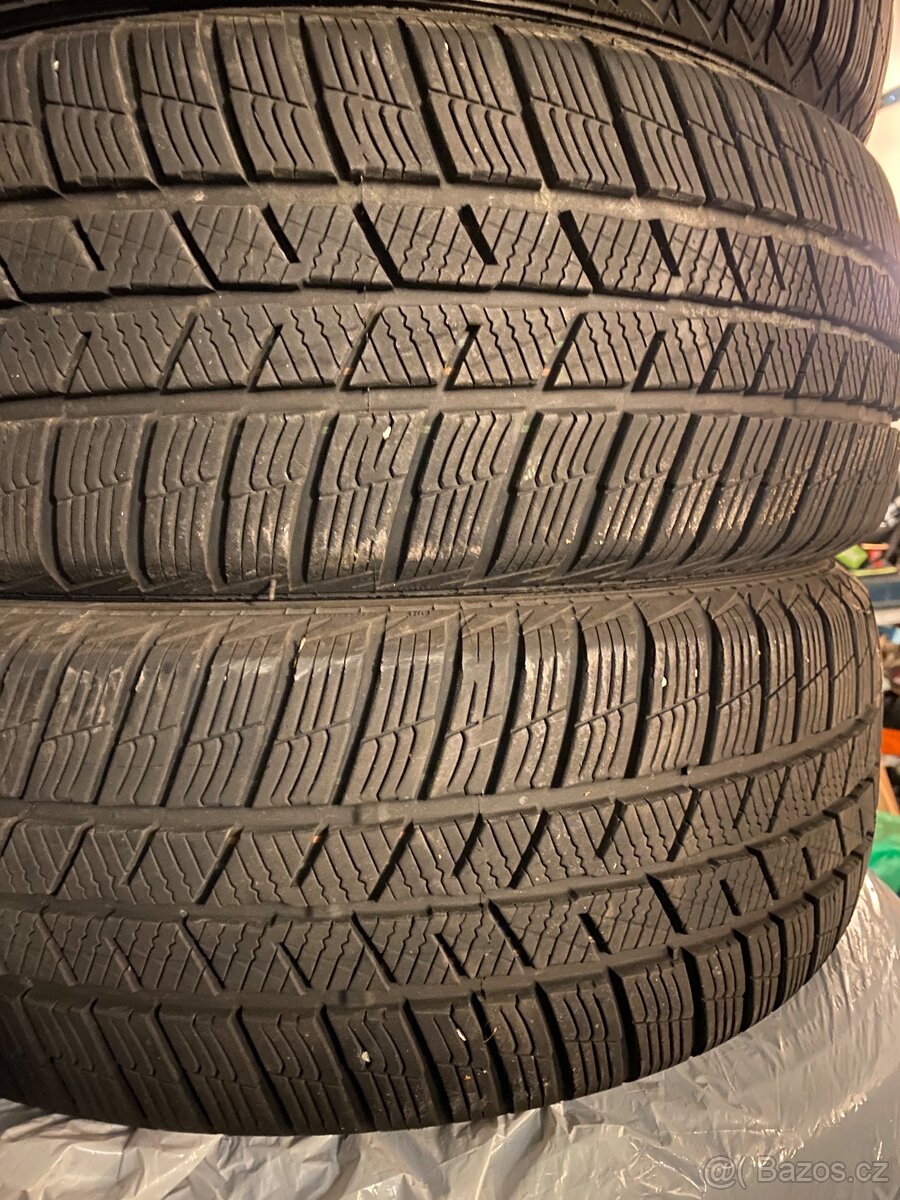 Zimní pneu 215/60/R16 Barum Polaris 5 - 2