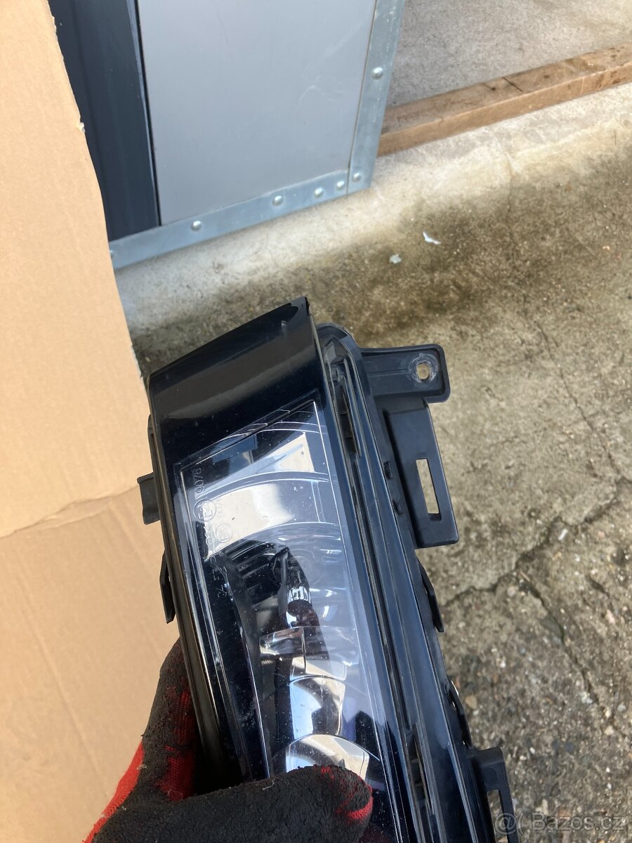 mlhovka leva skoda kamiq scala levy naraznik - 2