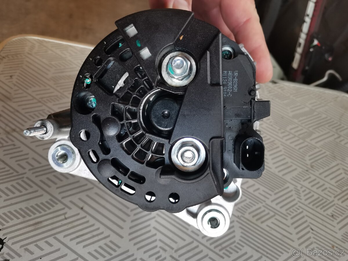 Prodám nový alternátor Škoda,vw, seat - 2
