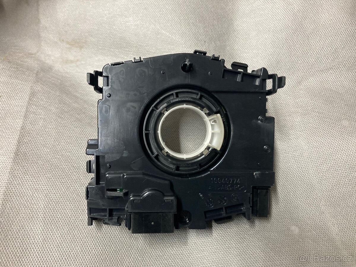 Podvolantový kroužek golf 6 - 2