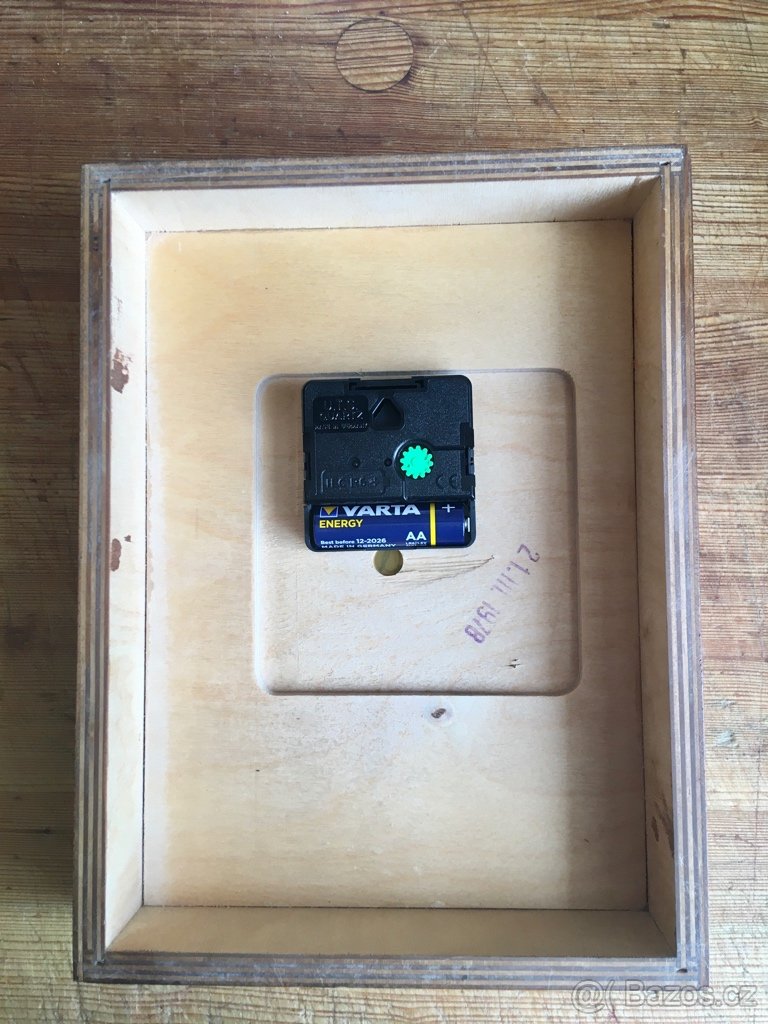 Vintage nástěnné dřevěné hodiny - 2