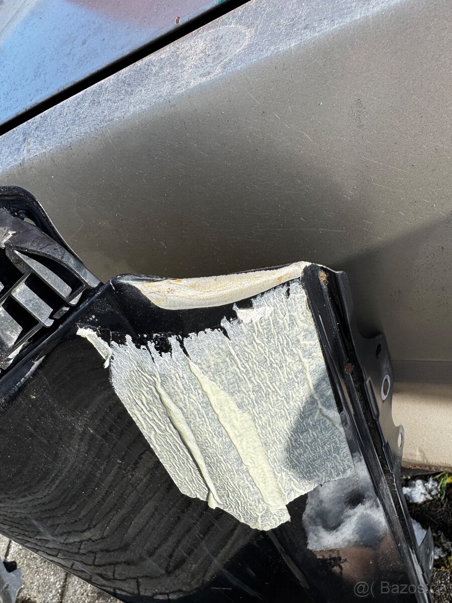 Suzuki Vitara - přední blatníky - 2