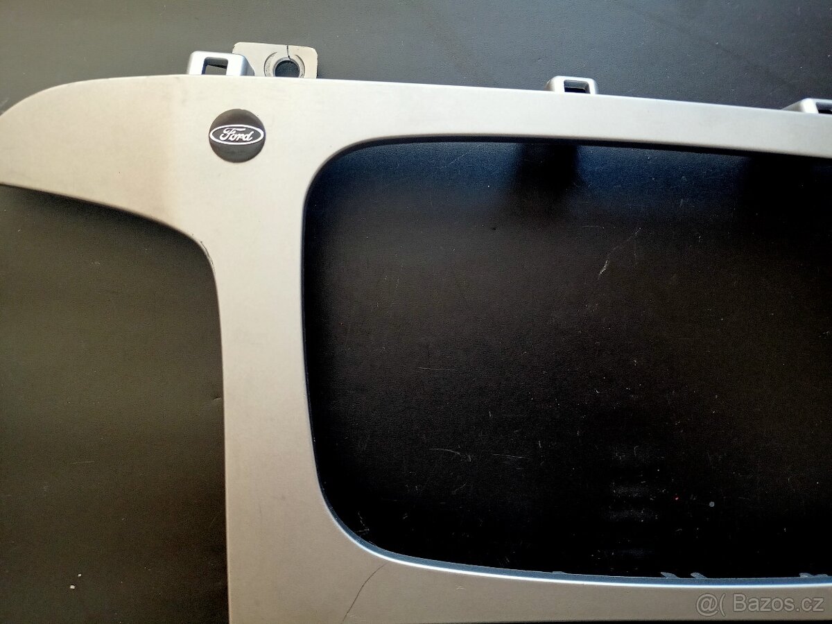 Rámeček autorádia Ford - 2