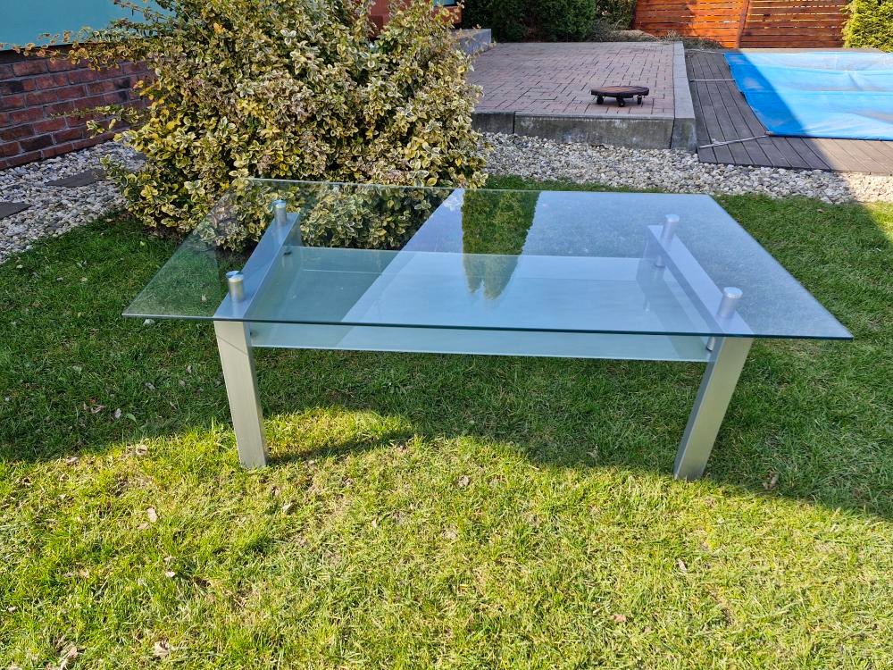 Prodám konferenční stolek - 2