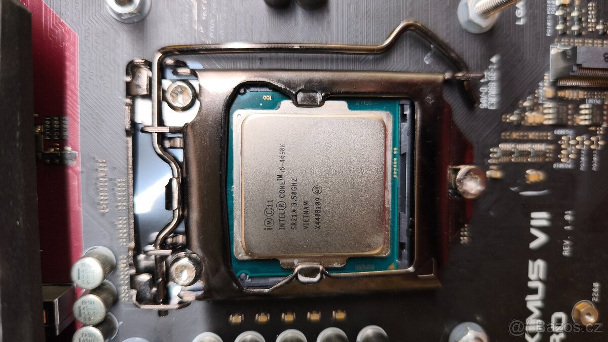 Asus maximus hero II + Intel I5 4690k - 2