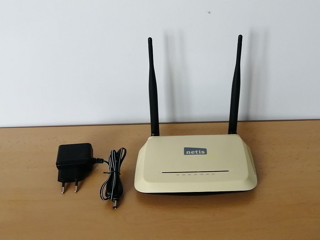 Wi-Fi router NETIS WF-2419 - 2