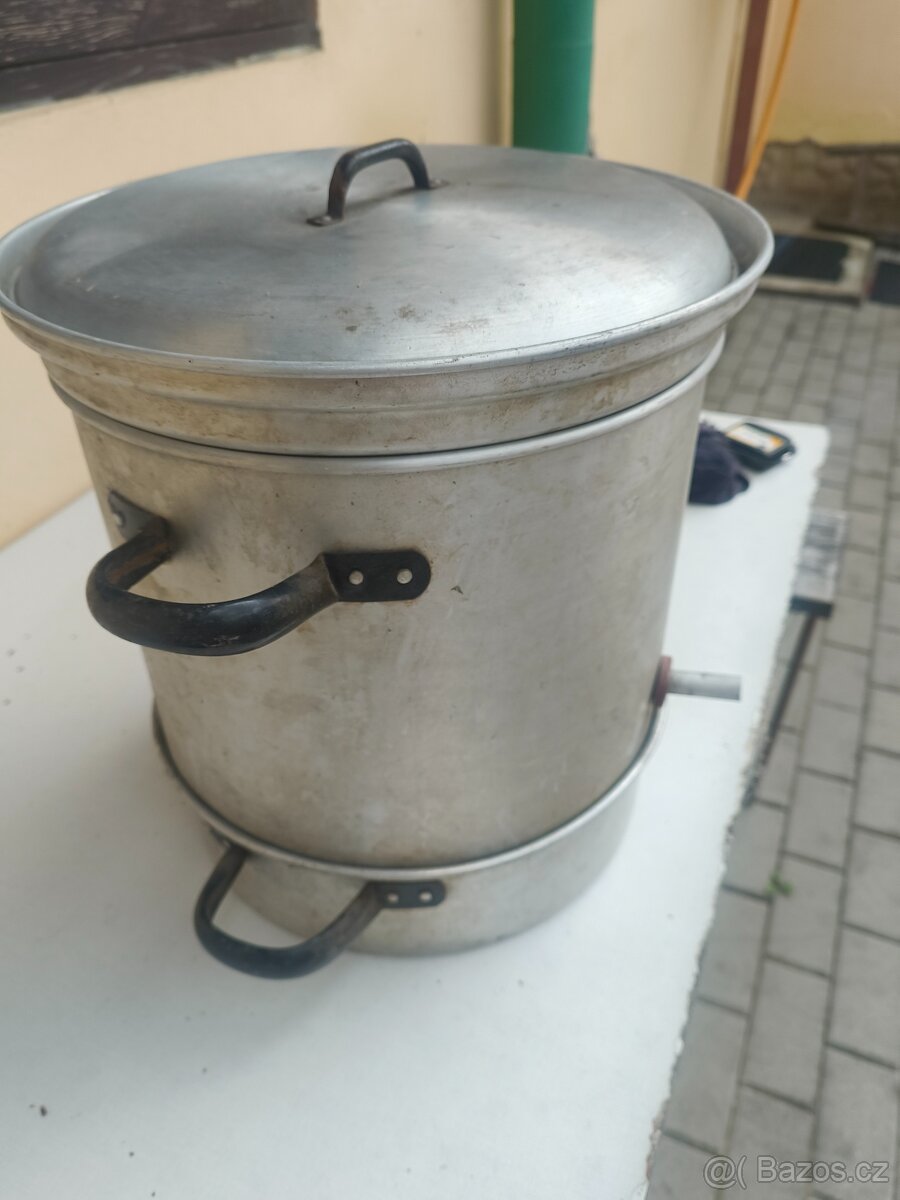 hrnec na výrobu šťávy - 2