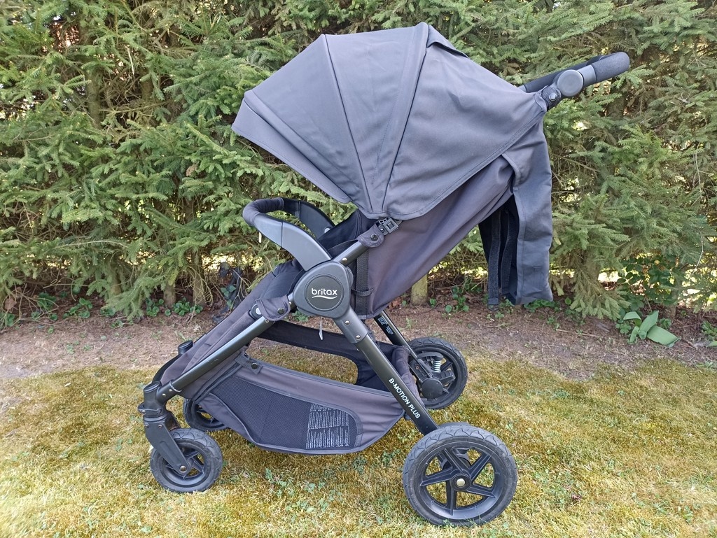Kočárek BRITAX B-Motion 4 Plus + příslušenství. - 2