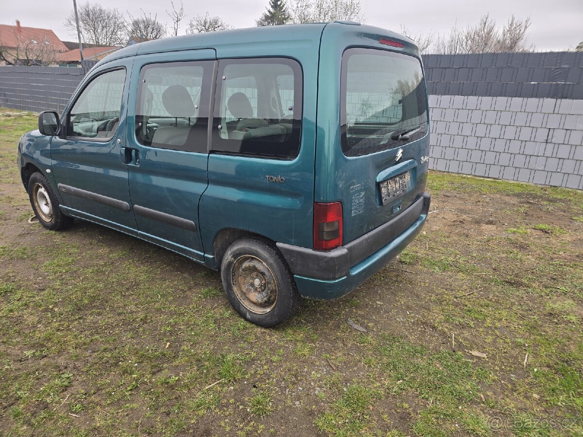 Citroën Berlingo 1.4 benzín díly - 2