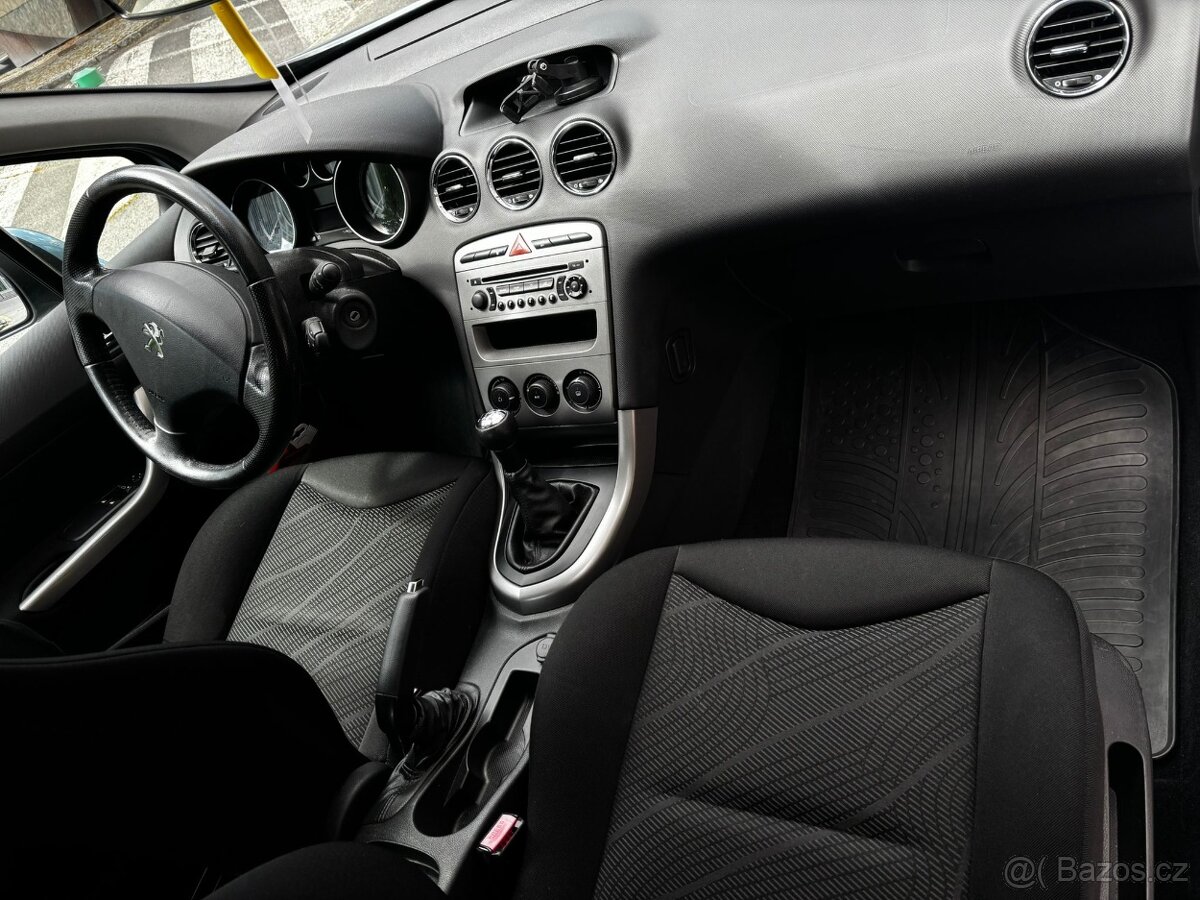 Peugeot 308 Hatchback - 2