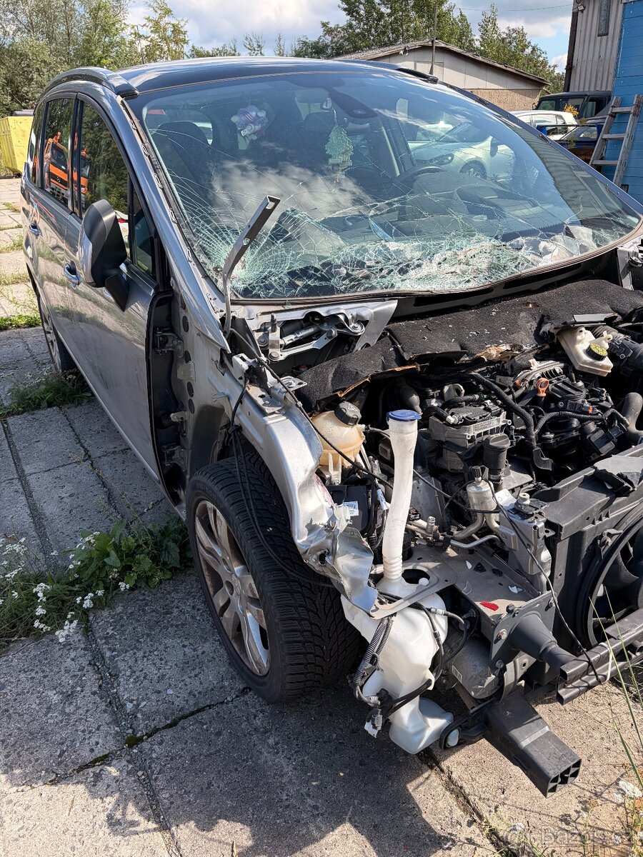 Peugeot 5008 2.0hdi 110 Kw 2014 - 2