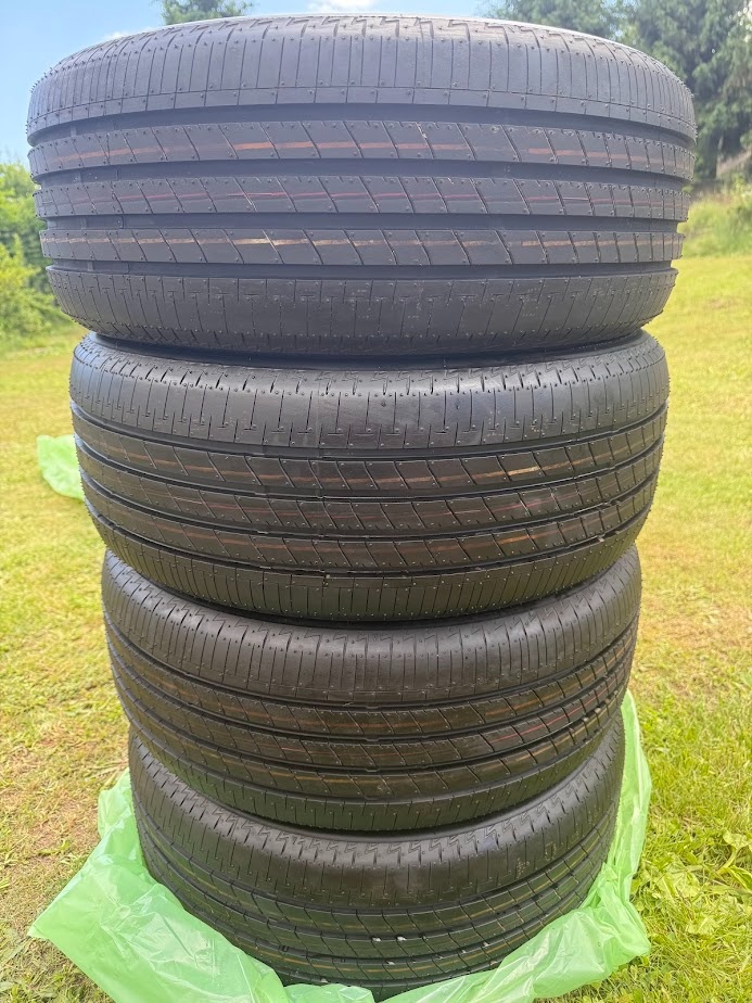 4x Brigestone 215/45R18 letní, nové - 2