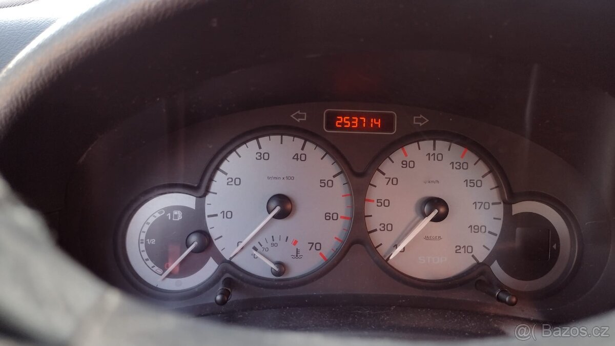 Peugeot Partner Panorama 1.6 HDi - 2