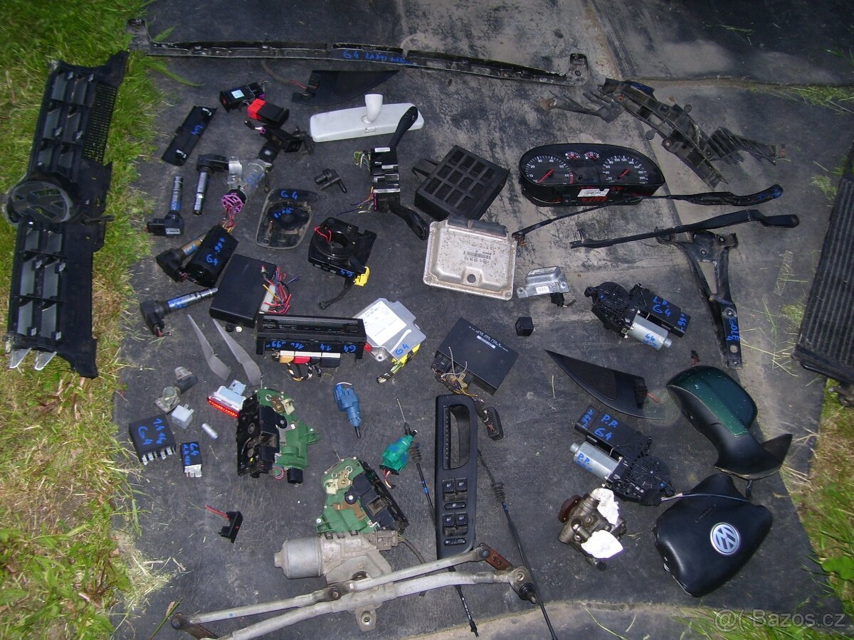 Vw Golf 4 1.9 tdi 66kw - ND , vrata, z.nárazník, světla. - 2