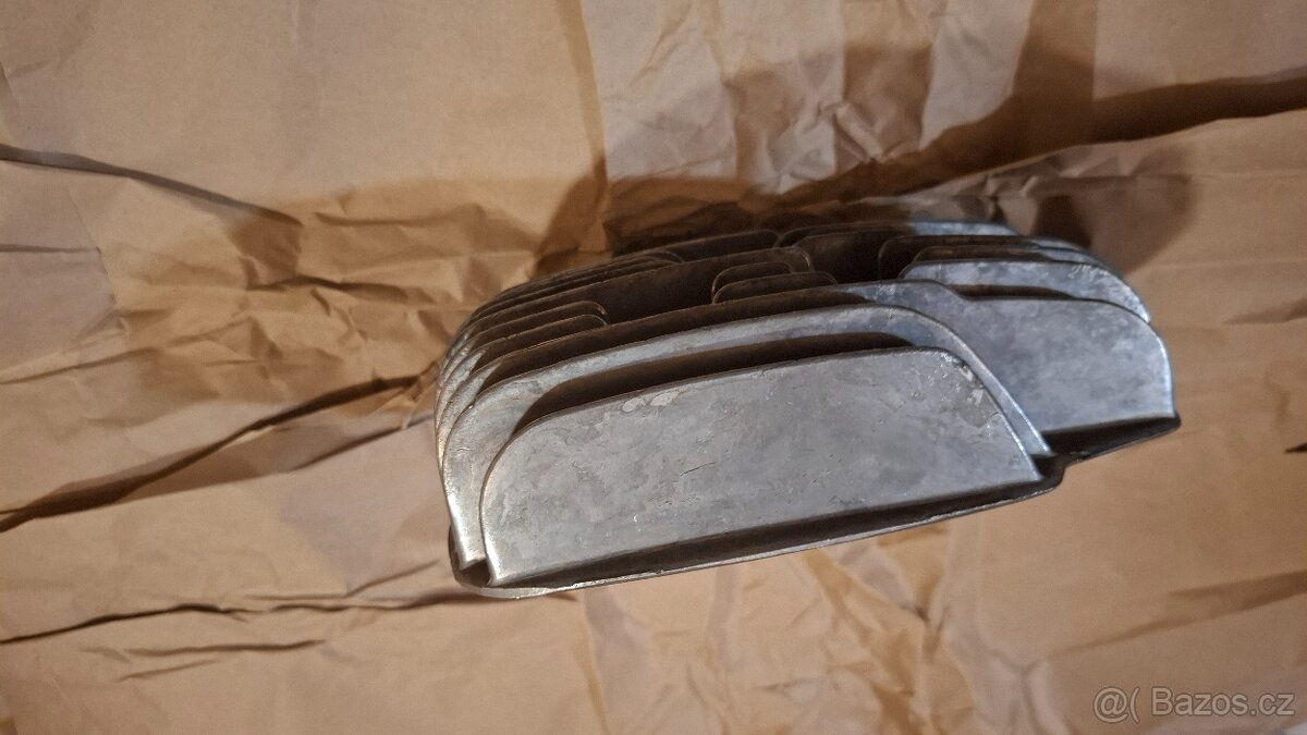 ČZ 175/477 175/487 hlava uloženka - 2