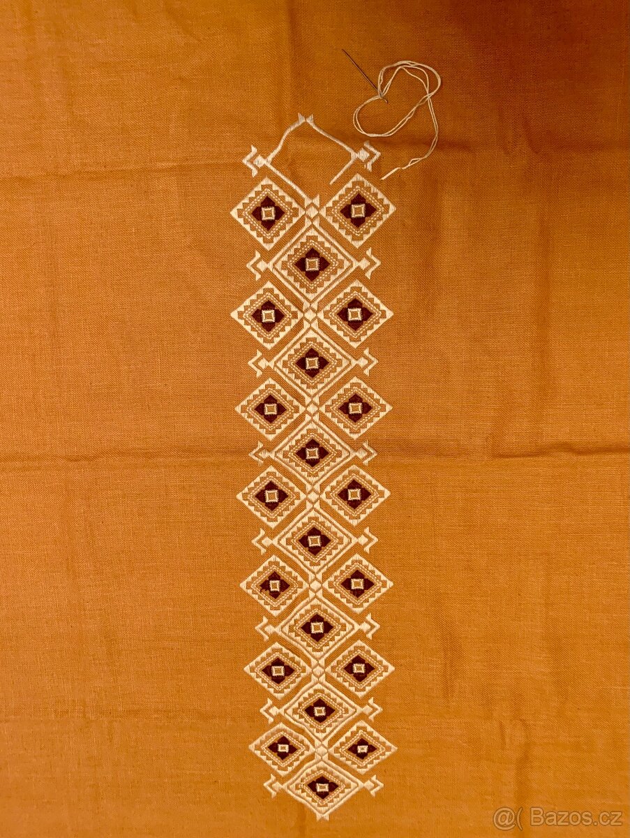 Retro ubrusy k dovyšívání - 2